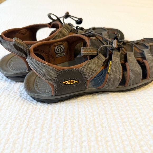 KEEN Mens grey Newport H2 sandals watersport outdoor activewear Shoes 10.5 US 47 - Picture 3 of 12